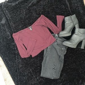 Maroon Off-The-Shoulder Long Sleeve Top 🖤